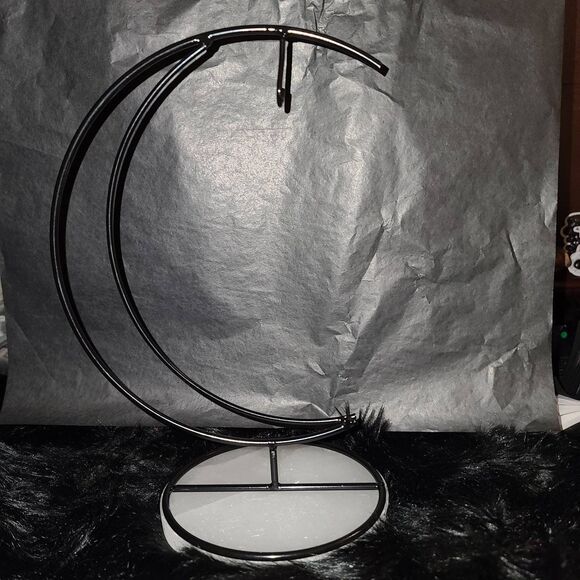 Moon shaped Pendulum Stand‎ - dowsing tool, divination tools, witch ball stand - Picture 2 of 4